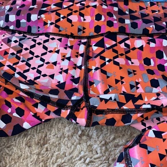 Victoria Sport Knockout Multi Colored Leggings/ tights by Victoria Secret(Small) - Picture 4 of 5